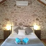 Hvar Architect's House * Pitve